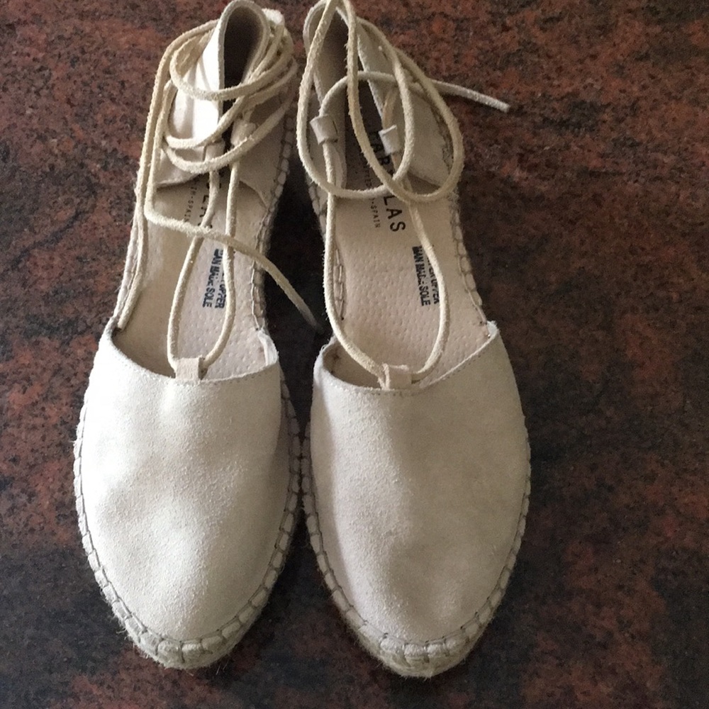 Tan suede espadrilles. Fabiolas. Size 38. 8. - Picture 1 of 5